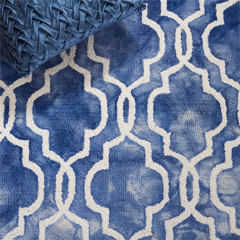 Safavieh Dip Dyed Navy Contemporary Rug - 6' x 9'