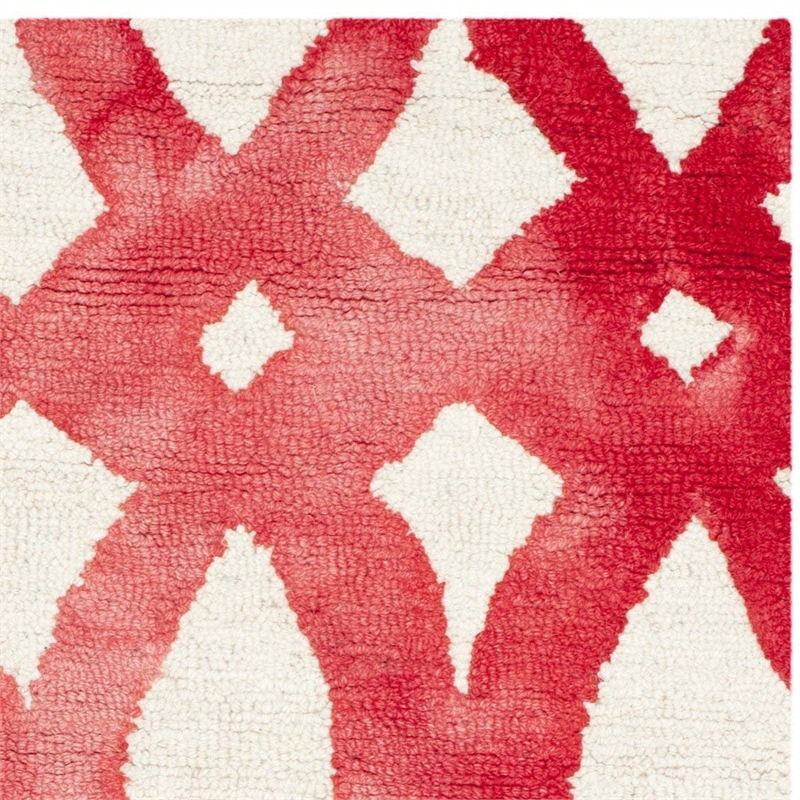 Safavieh Dip Dyed Ivory Contemporary Rug - 2' x 3'