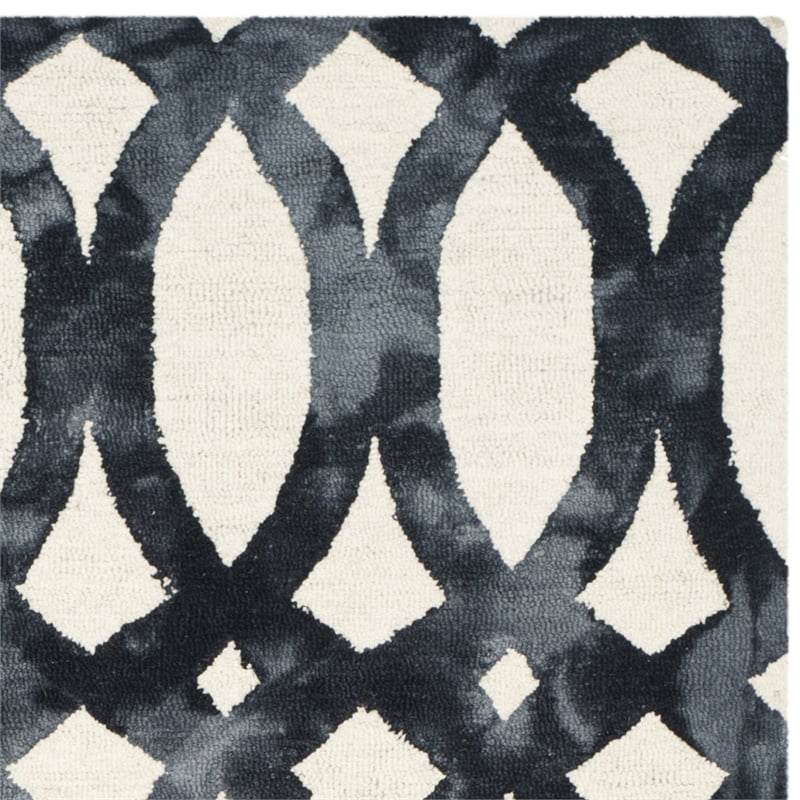Safavieh Dip Dyed Ivory Contemporary Rug - 5' x 8'