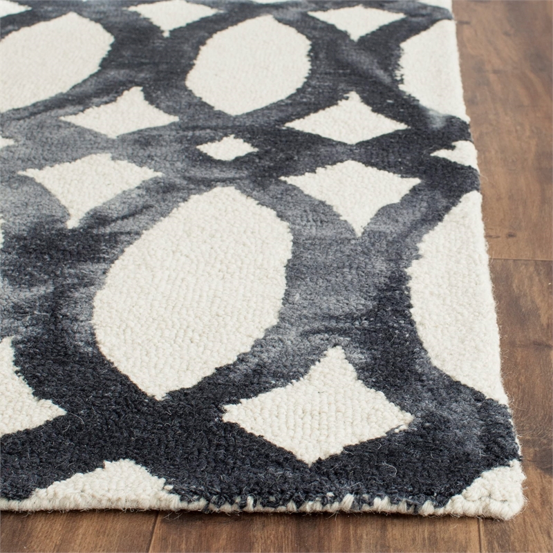 Safavieh Dip Dyed Ivory Contemporary Rug - 8' x 10'