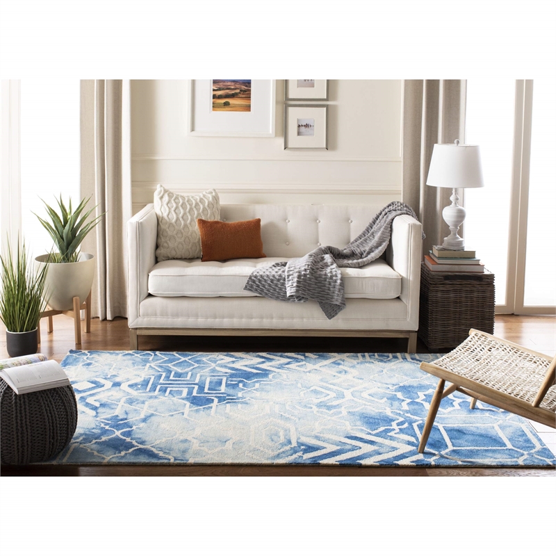 Safavieh Dip Dyed Blue Contemporary Rug - 5' x 8'