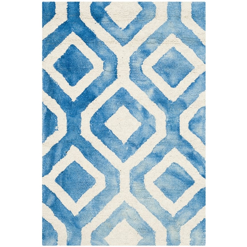 Safavieh Dip Dyed Ivory Contemporary Rug - 2' x 3'