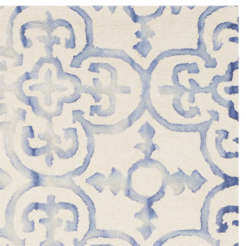 Safavieh Dip Dyed Ivory Contemporary Rug - 6' x 9'