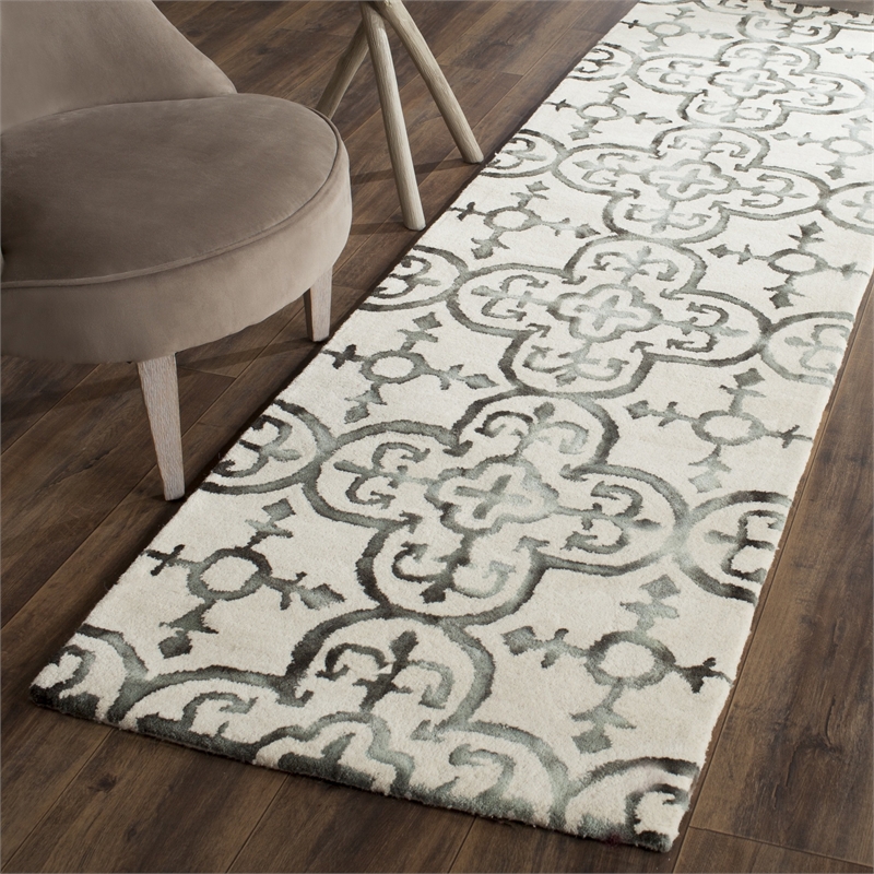 Safavieh Dip Dyed Ivory Contemporary Rug - 2'3