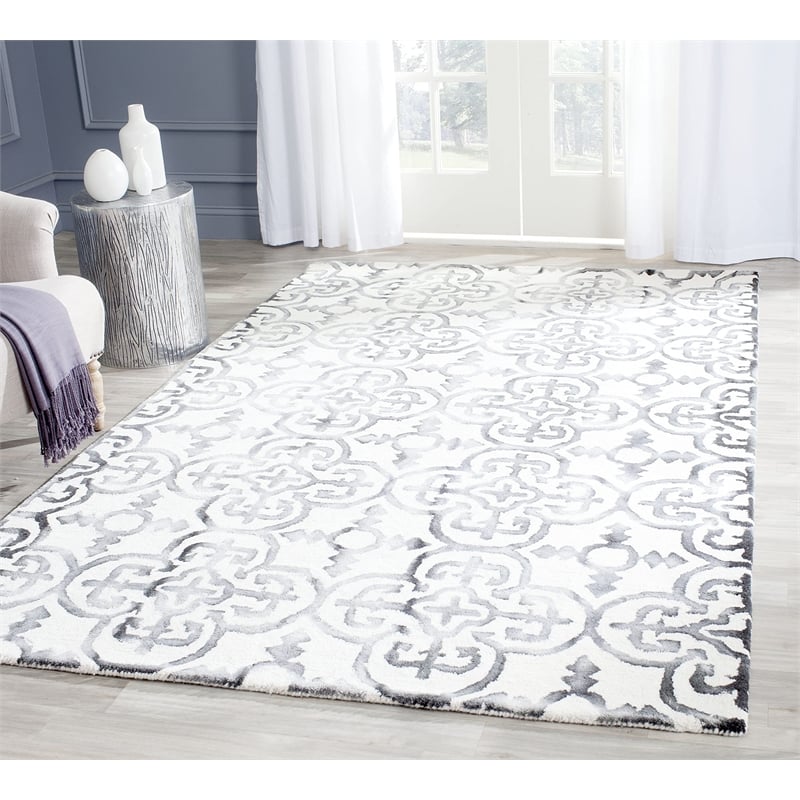 Safavieh Dip Dyed Ivory Contemporary Rug - 4' x 6'