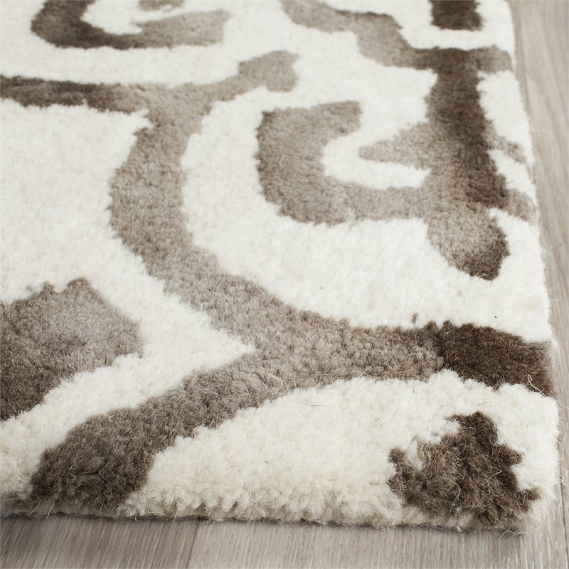 Safavieh Dip Dyed Ivory Contemporary Rug - 8' x 10'