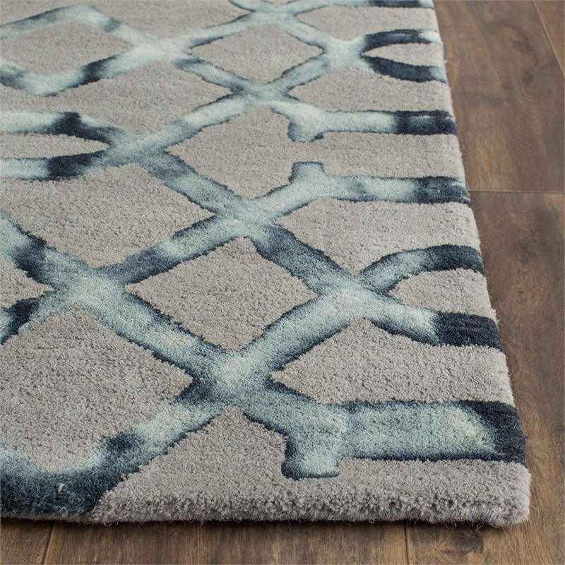 Safavieh Dip Dyed Grey Contemporary Rug - 6' x 9'