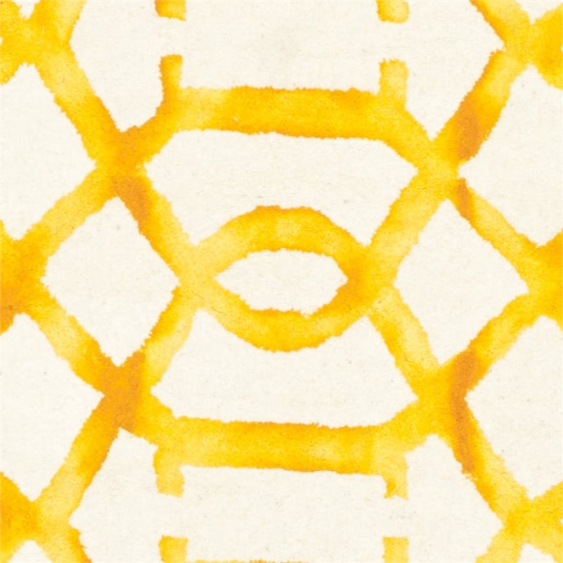 Safavieh Dip Dyed Ivory Contemporary Rug - 5' x 8'