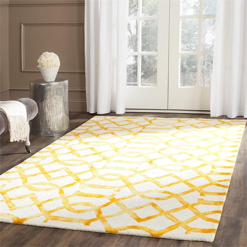 Safavieh Dip Dyed Ivory Contemporary Rug - 8' x 10'