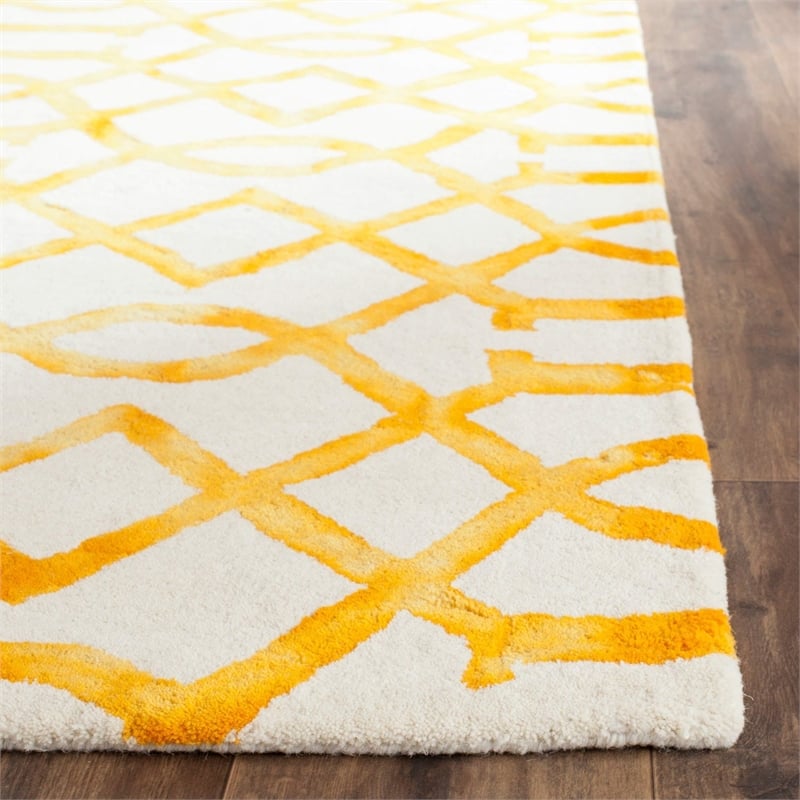 Safavieh Dip Dyed Ivory Contemporary Rug - 8' x 10'