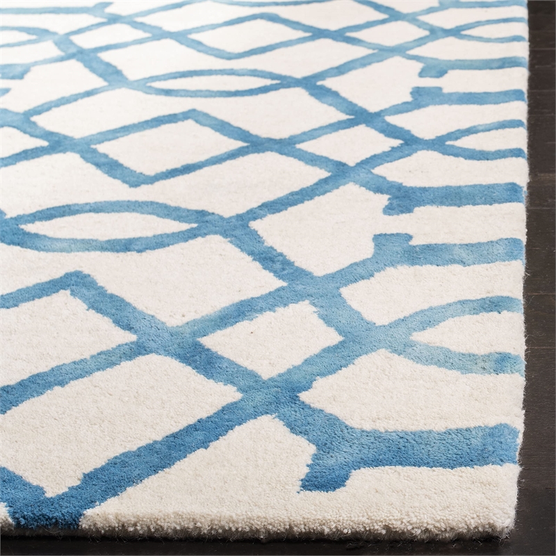 Safavieh Dip Dyed Ivory Contemporary Rug - Square 7'