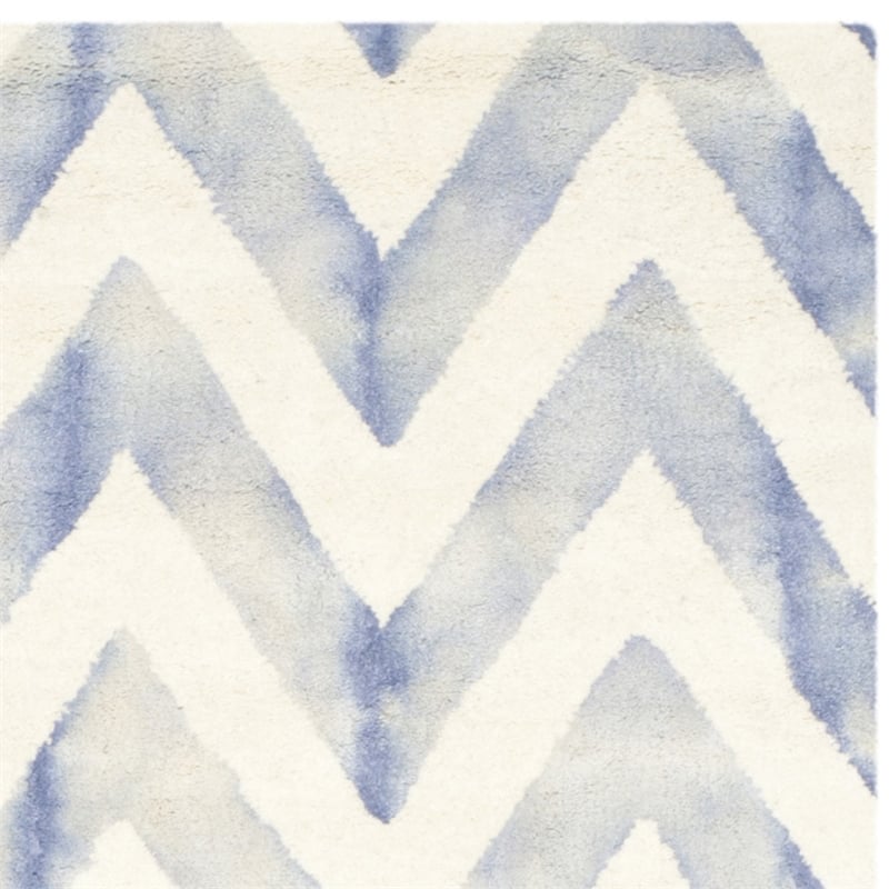 Safavieh Dip Dyed Ivory Contemporary Rug - 5' x 8'