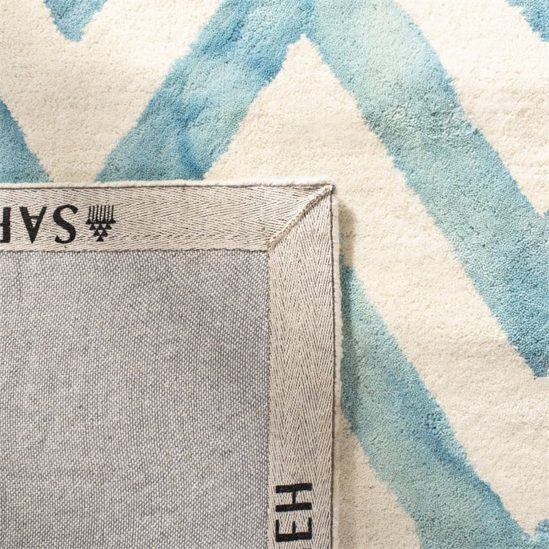 Safavieh Dip Dyed Ivory Contemporary Rug - 4' x 6'
