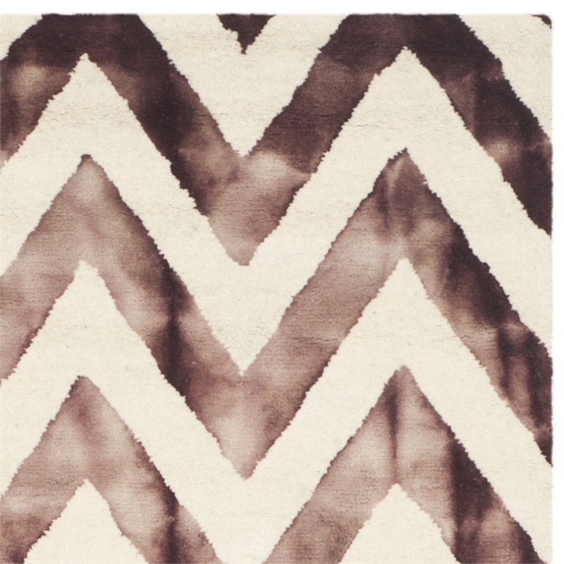 Safavieh Dip Dyed Ivory Contemporary Rug - 5' x 8'
