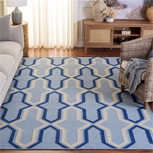 Safavieh Dhurries Light Blue Contemporary Rug - 6' x 9'