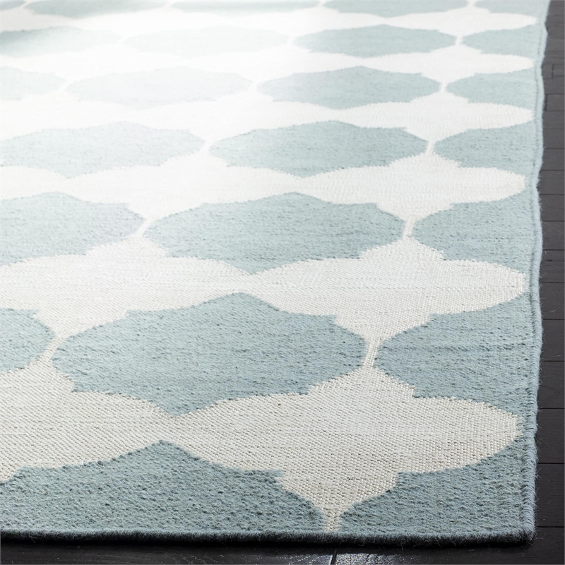 Safavieh Dhurries Blue Contemporary Rug - 5' x 8'