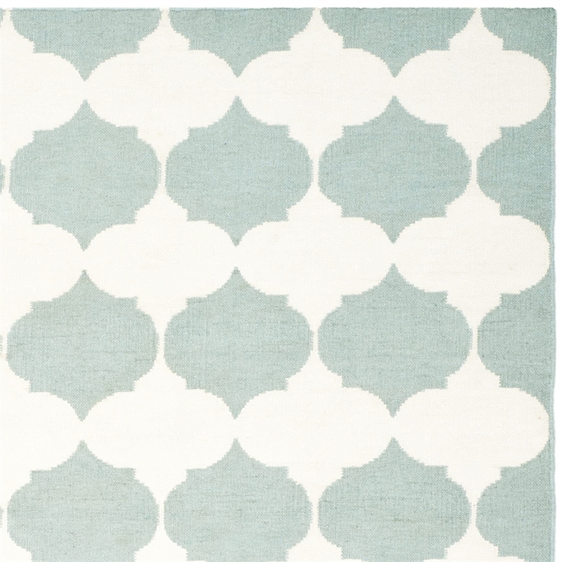 Safavieh Dhurries Blue Contemporary Rug - 6' x 9'