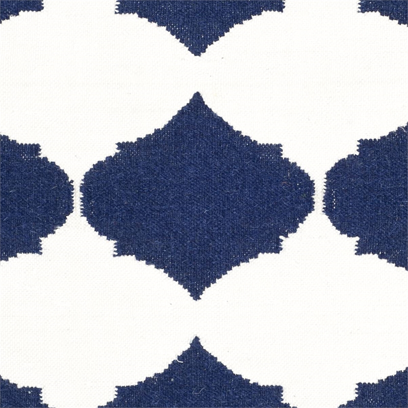 Safavieh Dhurries Navy Contemporary Rug - 4' x 6'