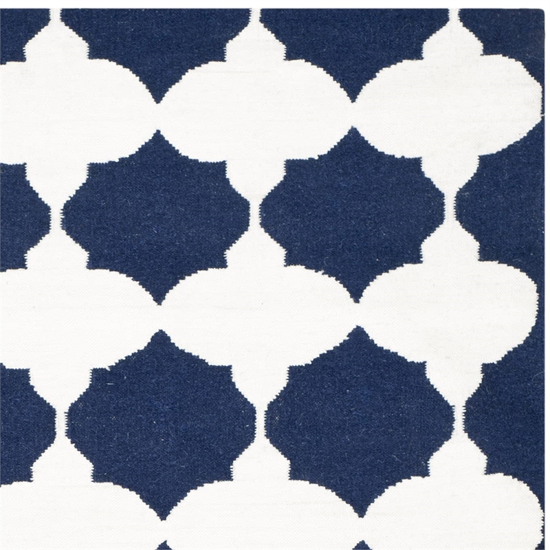 Safavieh Dhurries Navy Contemporary Rug - 6' x 9'