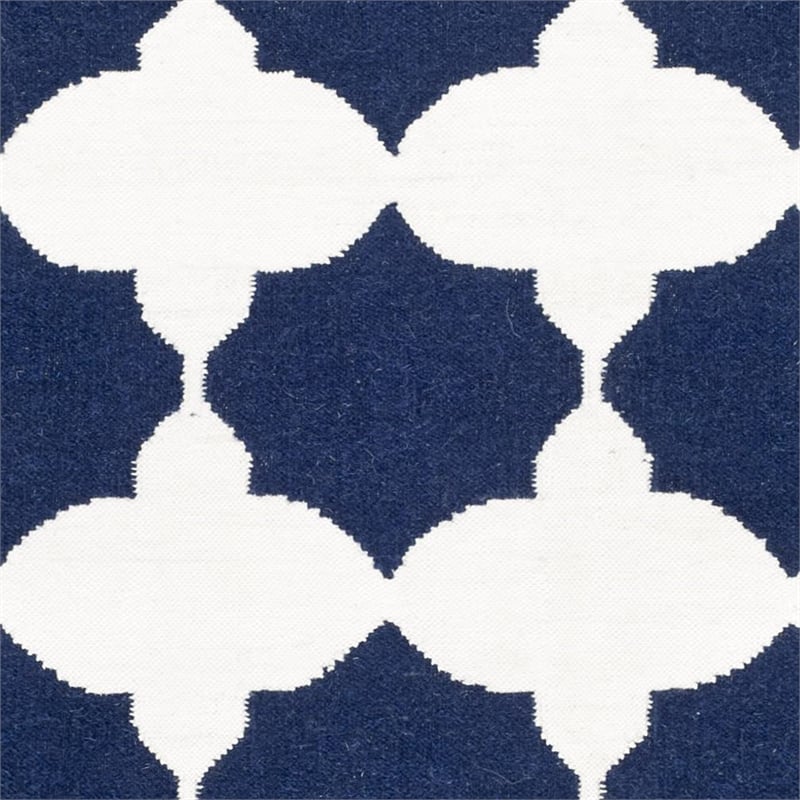 Safavieh Dhurries Navy Contemporary Rug - 6' x 9'