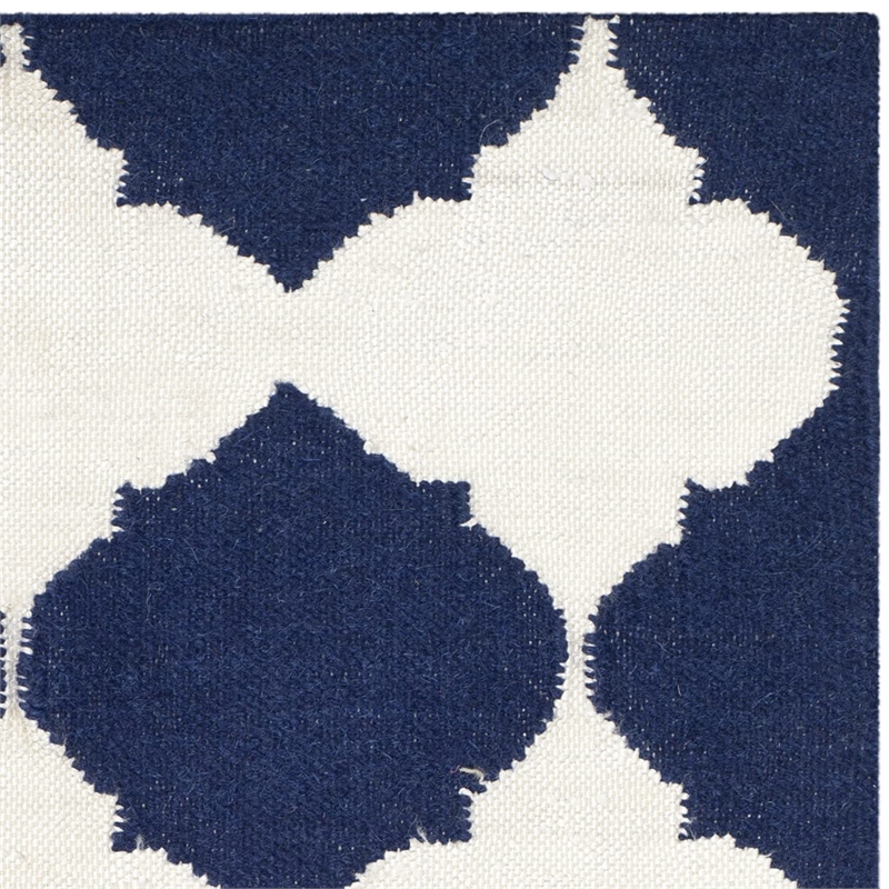 Safavieh Dhurries Navy Contemporary Rug - Runner 2'6