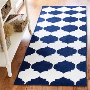 Safavieh Dhurries Navy Contemporary Rug - Runner 2'6&quot x 7'