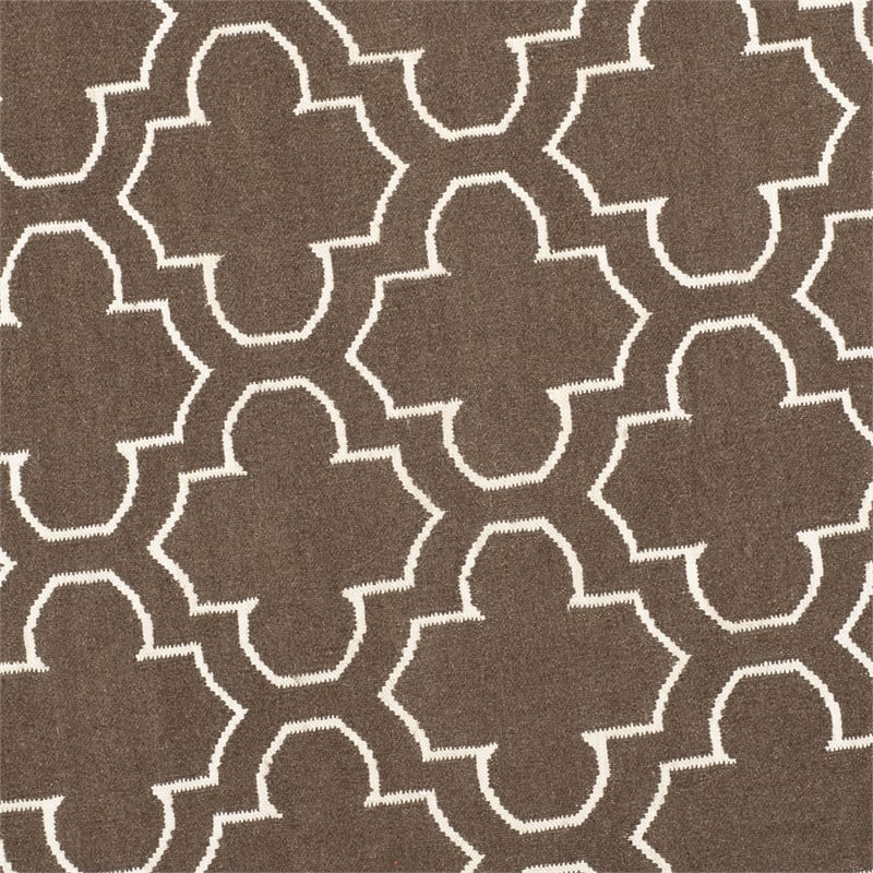 Safavieh Dhurries Brown Contemporary Rug - Round 7'