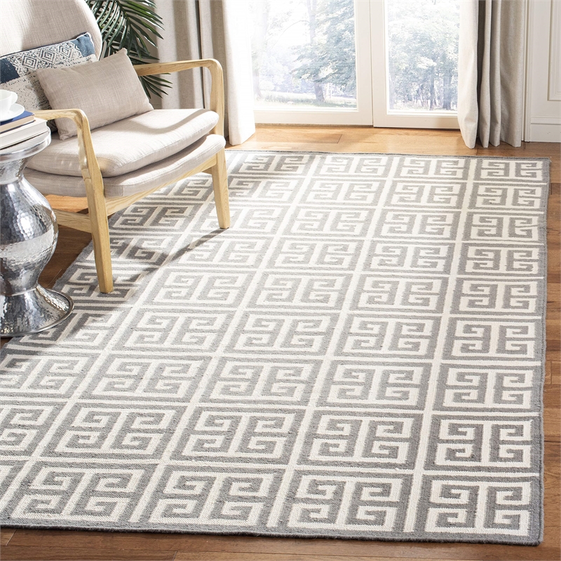 Safavieh Dhurries Grey Contemporary Rug - 4' x 6'
