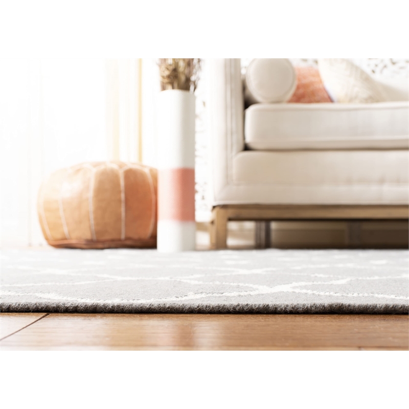 Safavieh Dhurries Grey Contemporary Rug - 4' x 6'