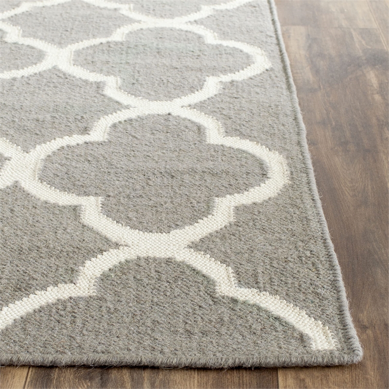 Safavieh Dhurries Grey Contemporary Rug - 8' x 10'