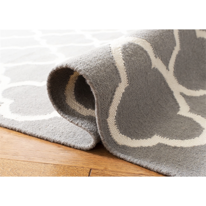 Safavieh Dhurries Grey Contemporary Rug - 8' x 10'