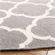 Safavieh Dhurries Grey Contemporary Rug - Round 7'