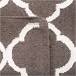 Safavieh Dhurries Brown Contemporary Rug - 4' x 6'