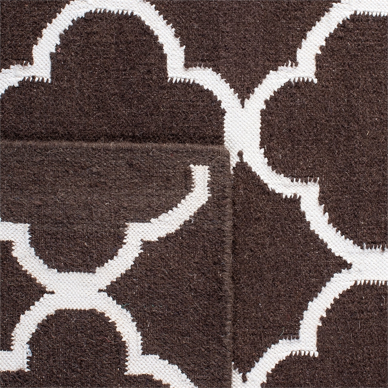 Safavieh Dhurries Brown Contemporary Rug - 8' x 10'