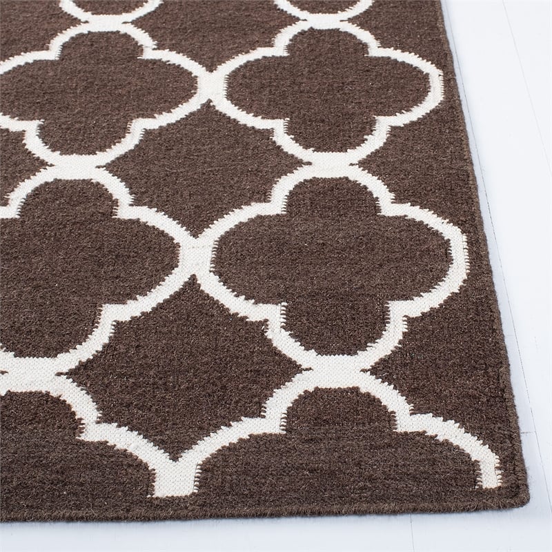 Safavieh Dhurries Brown Contemporary Rug - 9' x 12'