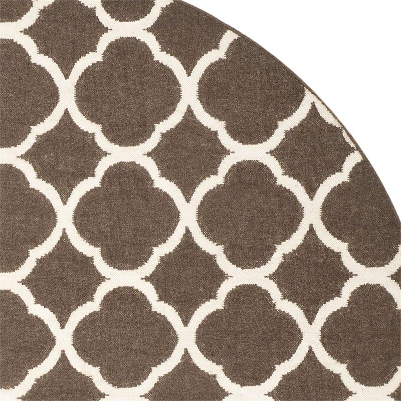Safavieh Dhurries Brown Contemporary Rug - Round 7'