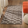 Safavieh Dhurries Brown Contemporary Rug - Runner 2'6