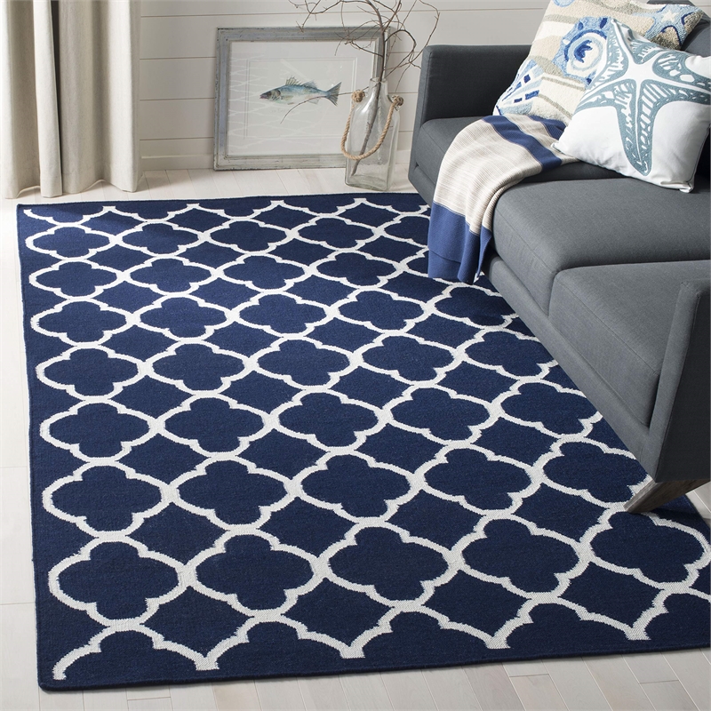 Safavieh Dhurries Navy Contemporary Rug - 6' x 9'