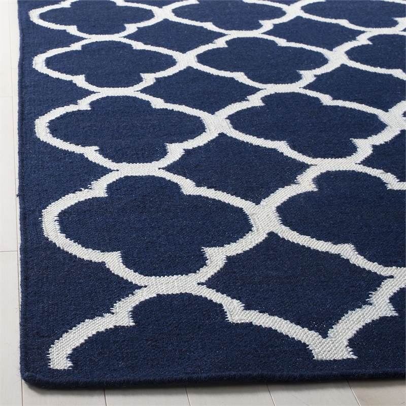 Safavieh Dhurries Navy Contemporary Rug - Runner 2'6