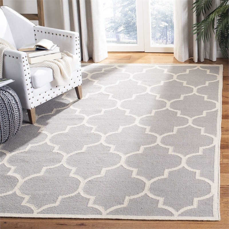 Safavieh Dhurries Dark Grey Contemporary Rug - 6' x 9'