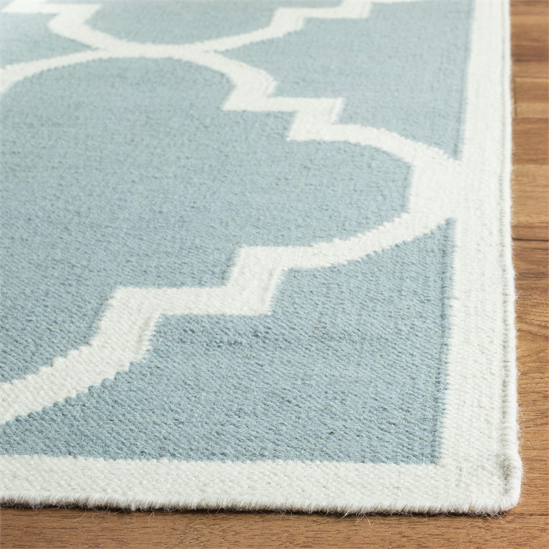 Safavieh Dhurries Light Blue Contemporary Rug - 9' x 12'