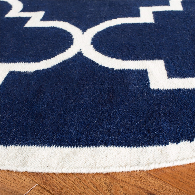 Safavieh Dhurries Navy Contemporary Rug - Round 6'