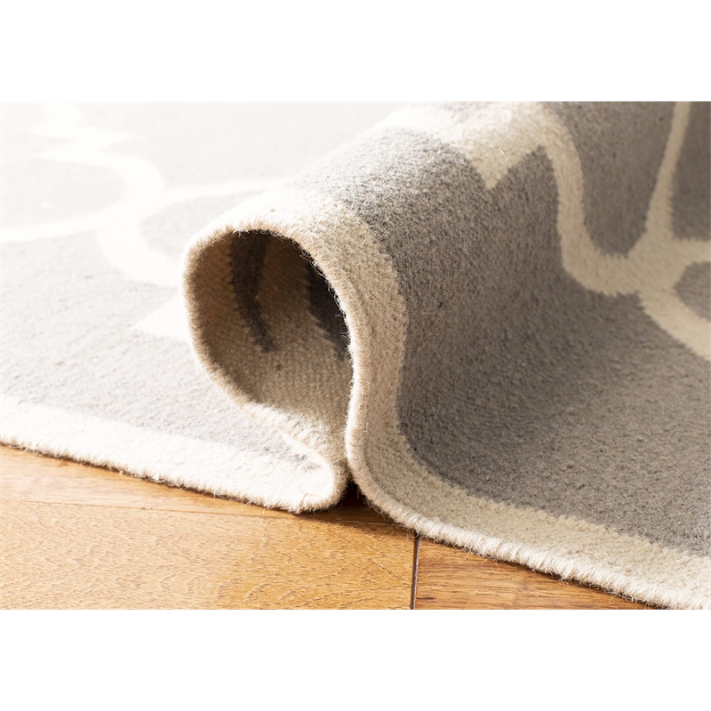 Safavieh Dhurries Dark Grey Contemporary Rug - Round 6'