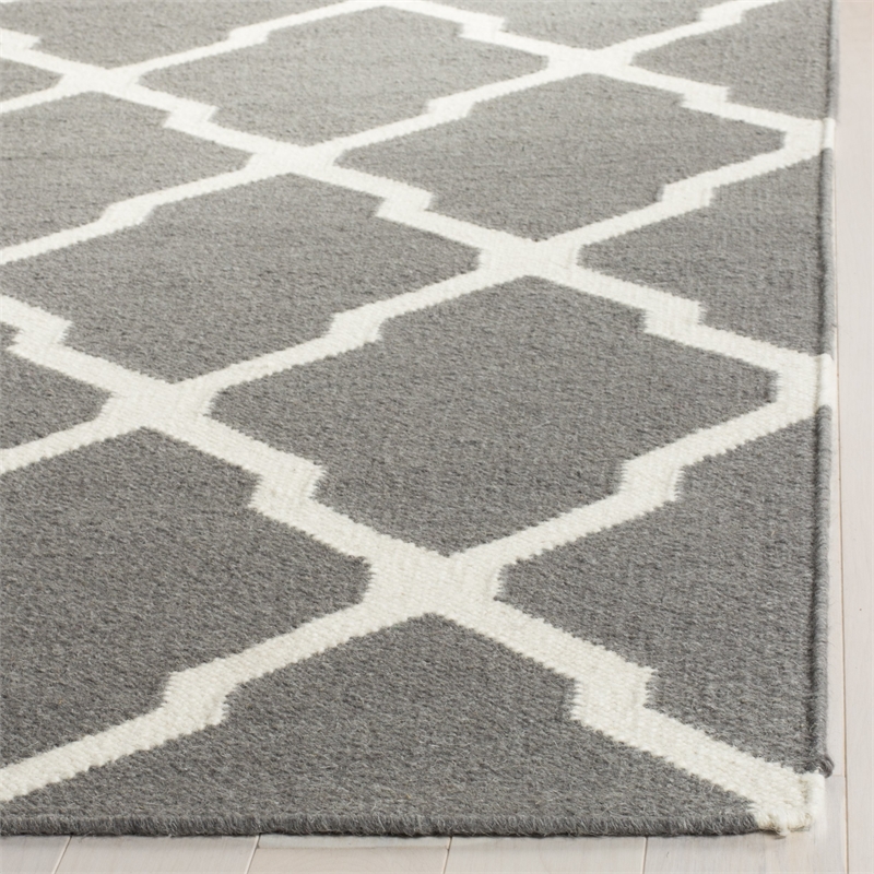 Safavieh Dhurries Grey Contemporary Rug - Runner 2'6