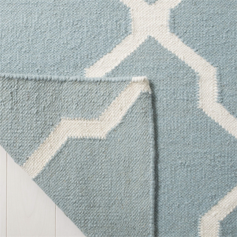 Safavieh Dhurries Light Blue Contemporary Rug - 9' x 12'