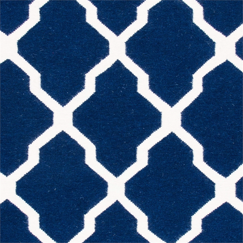 Safavieh Dhurries Navy Contemporary Rug - 4' x 6'