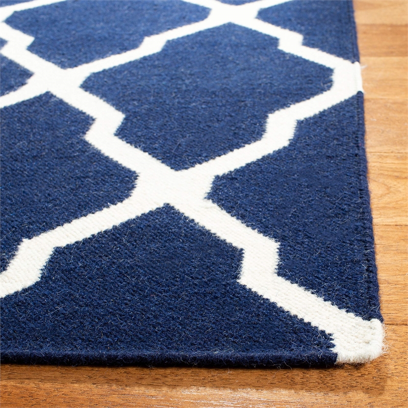 Safavieh Dhurries Navy Contemporary Rug - 6' x 9'
