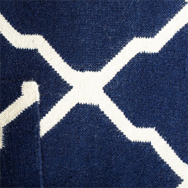 Safavieh Dhurries Navy Contemporary Rug - 8' x 10'
