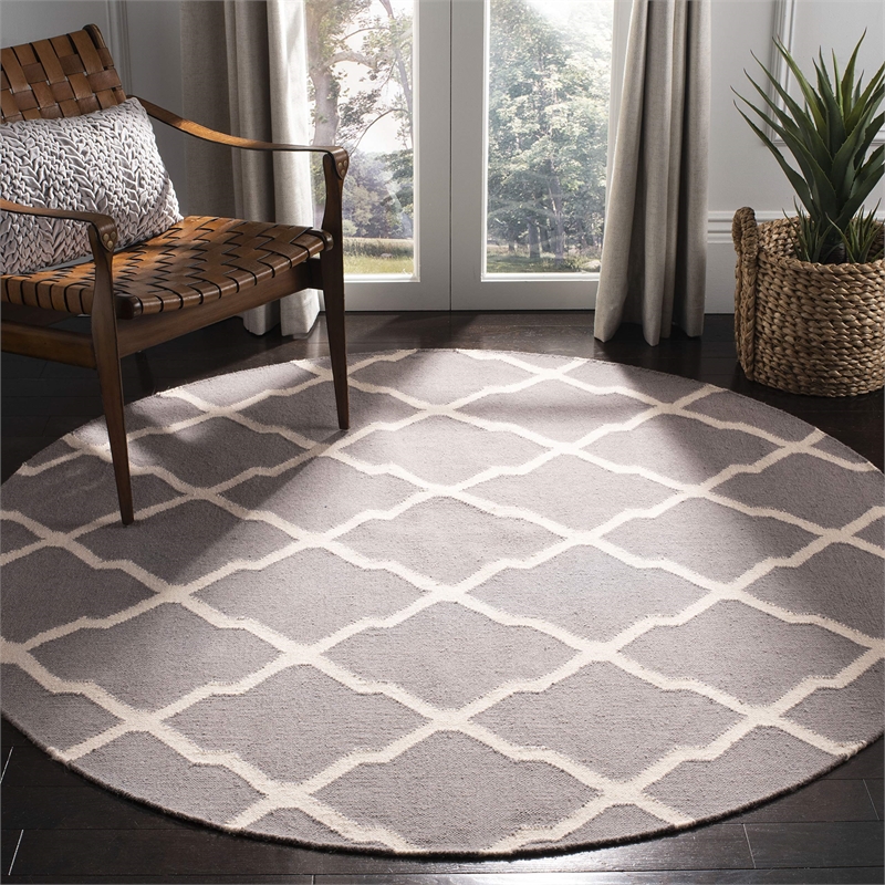 Safavieh Dhurries Dark Grey Contemporary Rug - Round 6'