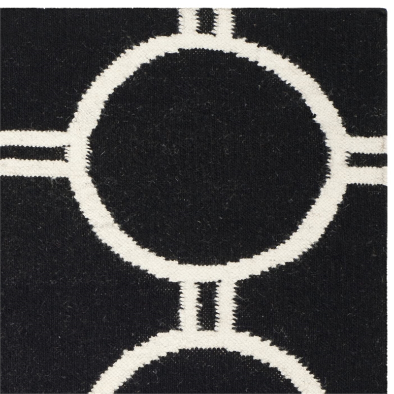 Safavieh Dhurries Black Contemporary Rug - 3' x 5'